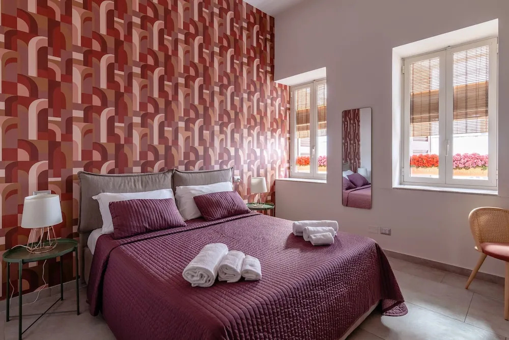 1 Bedroom Superior Double room with balcony (full double bed)