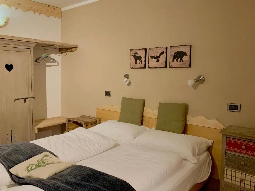 Economy room