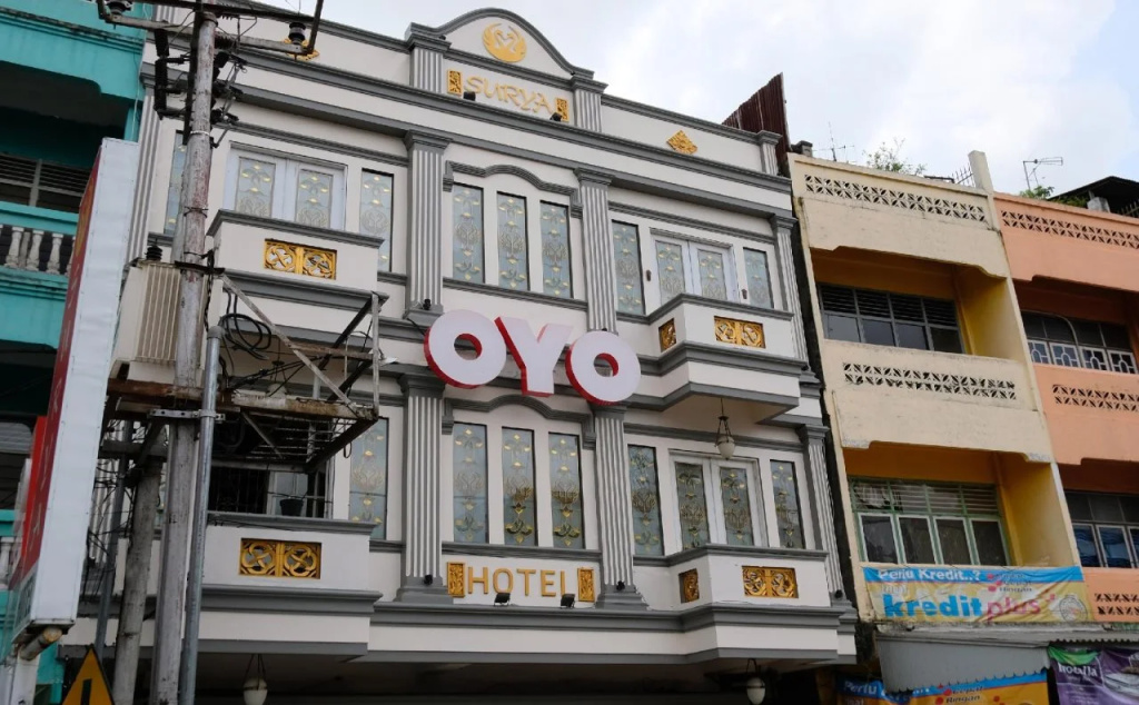 OYO 844 Surya Hotel