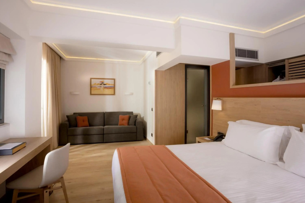 Golden Age Hotel - Général
