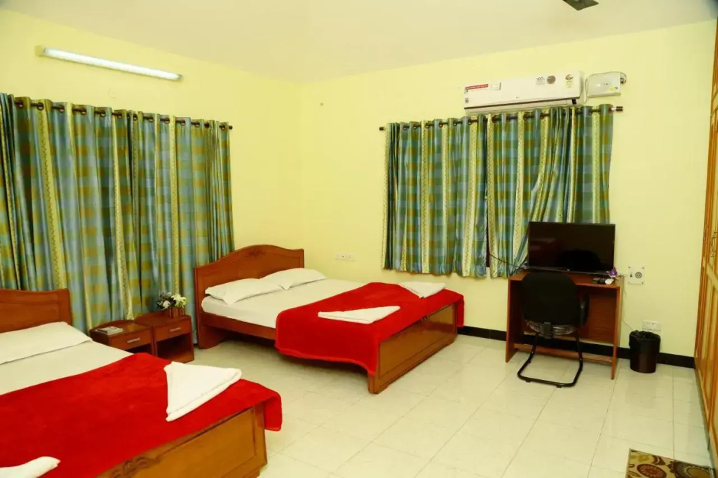 Hotel photo 12