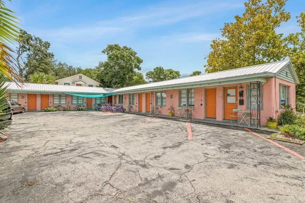 Back in Time Motel- Charming 50 s in St Augustine