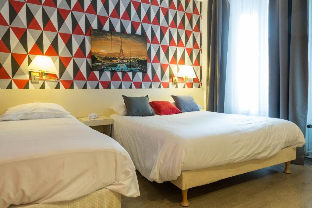 Panam Hotel 64