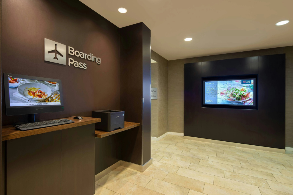 Courtyard by Marriott Grand Rapids Airport - Général