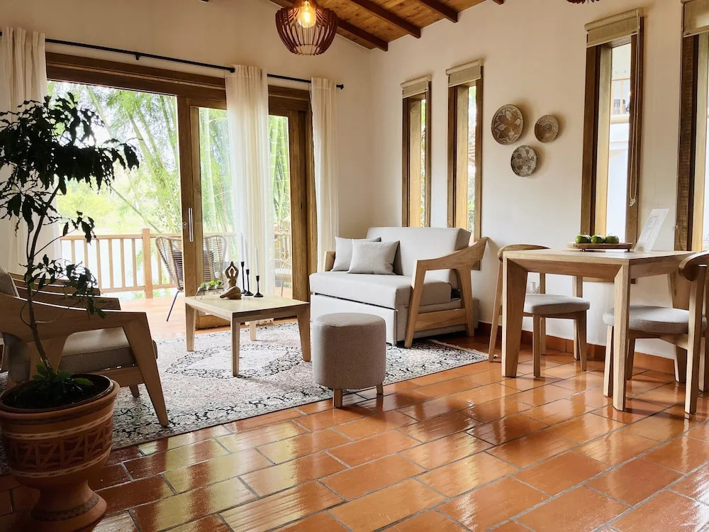 Casa Eve Hotel