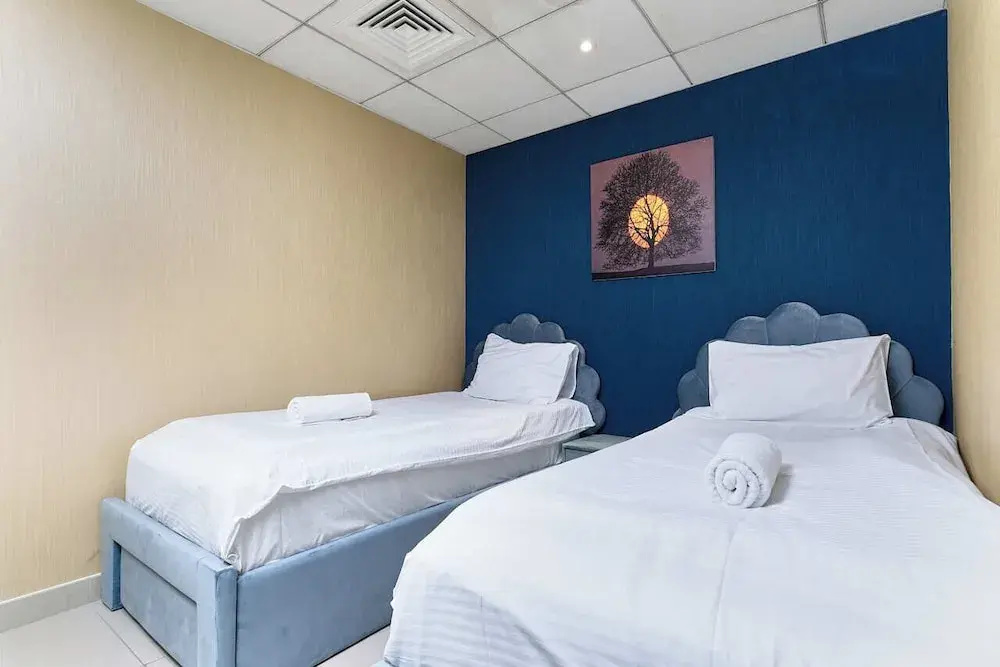 Bellavista-Striking-1Bedroom with Annex — фото