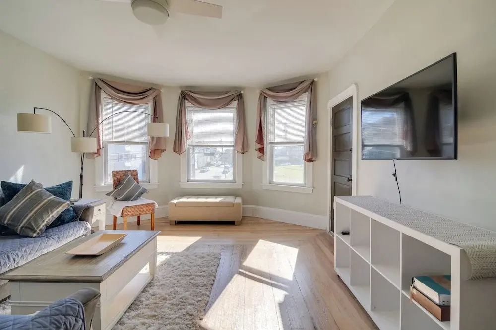 New Bedford Apartment ~ 4 Mi to Fort Phoenix Beach — фото 4