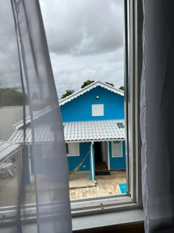 Standard Triple room with pool view