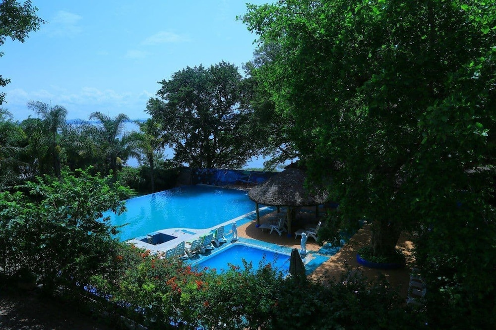 Oasis International Hotel