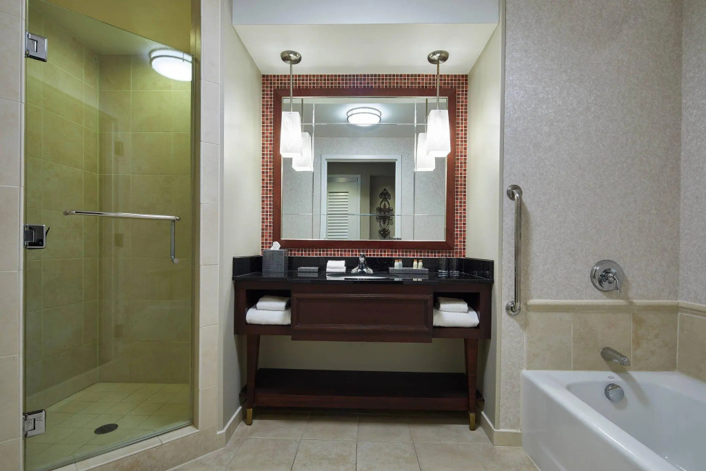 Renaissance Montgomery Hotel & Spa at the Convention Center - Chambres