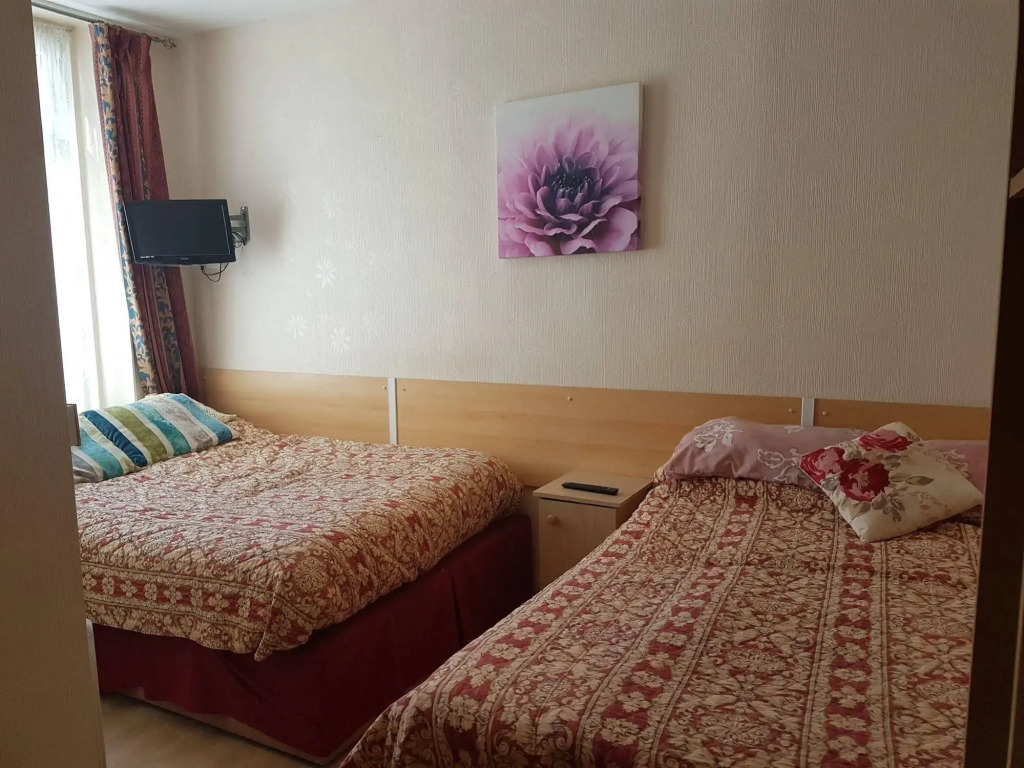 Ivanhoe Hotel - фото 6