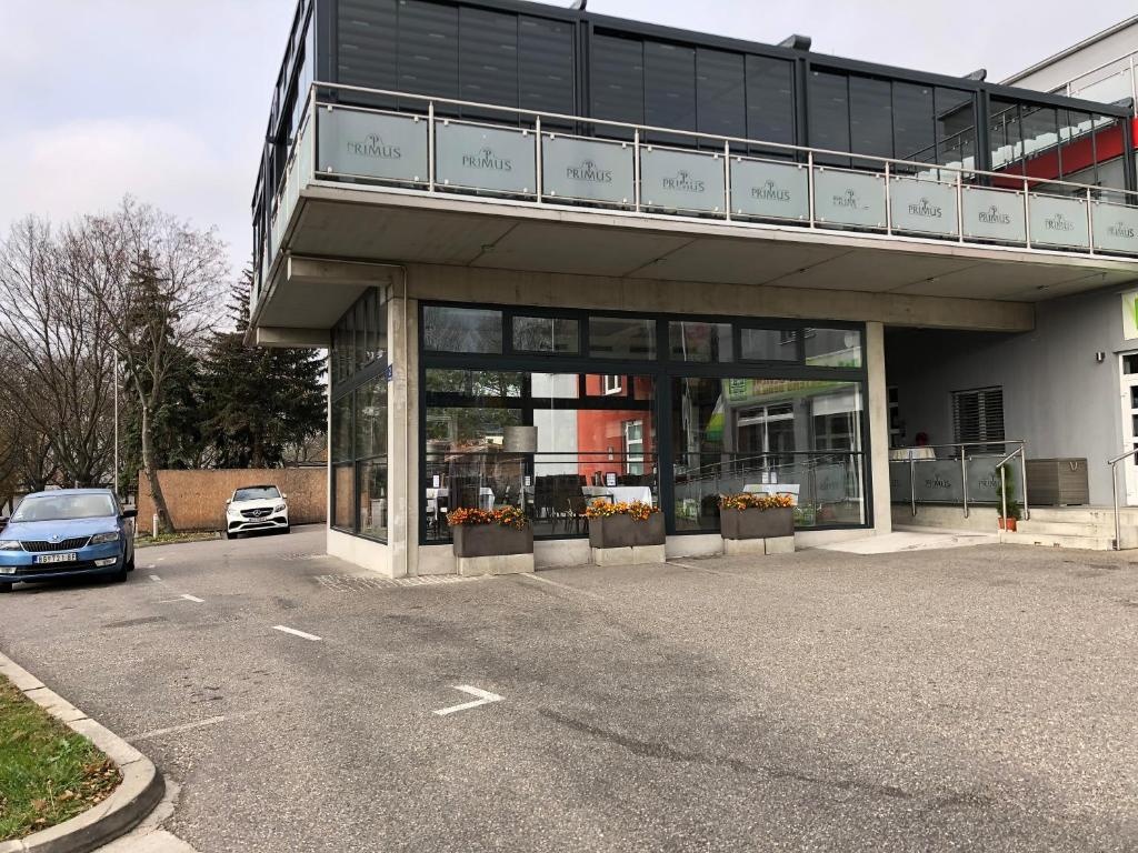 Primus Hotel & Apartments