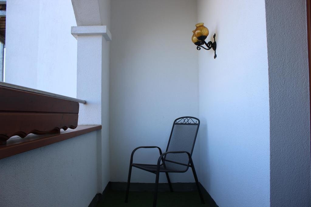 Image 14