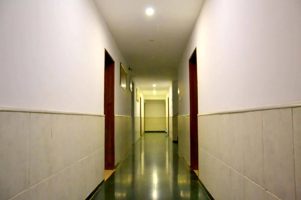 Hotel Flora Inn - фото 15