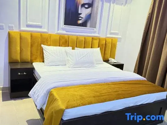 Deluxe Double room (full double bed)