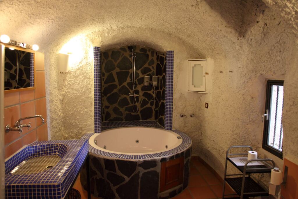 Casas Cueva La Tala by null