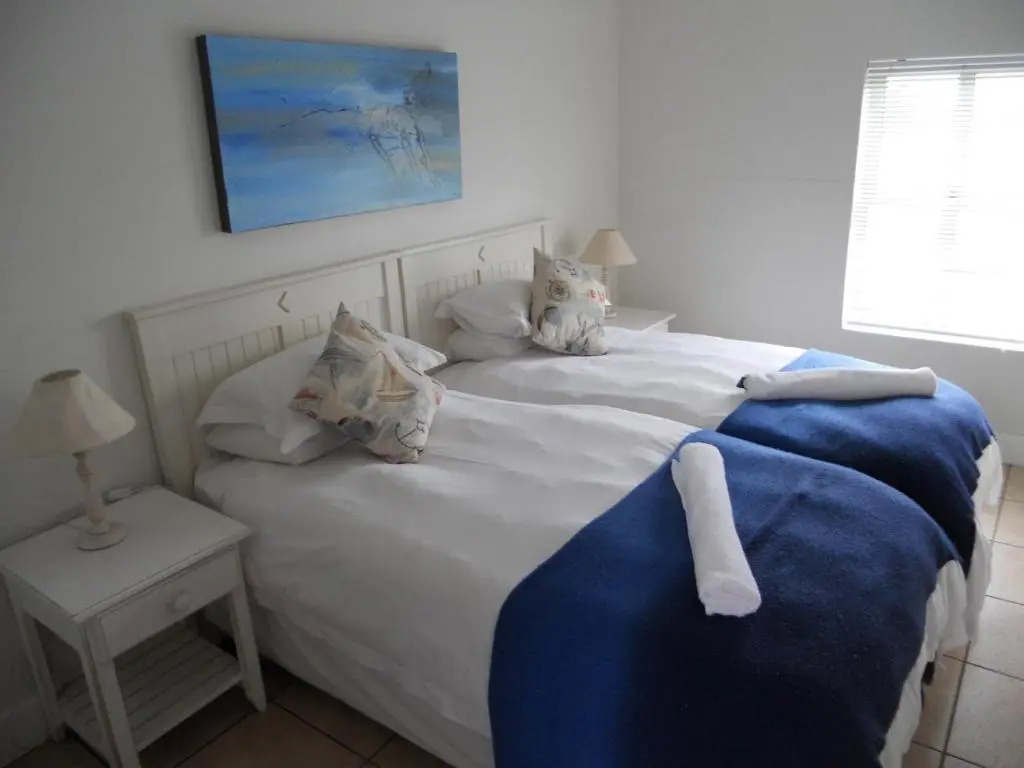 雙床小木屋 (shuāngchuáng xiǎomùyuē)