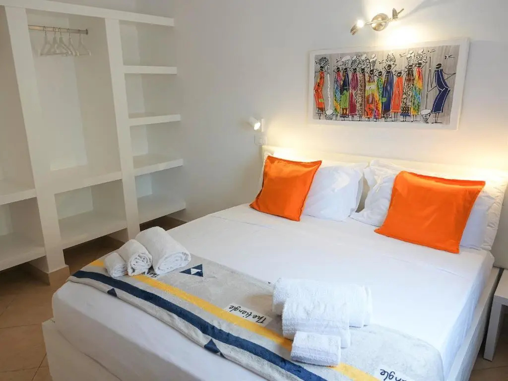 2 Bedrooms Suite