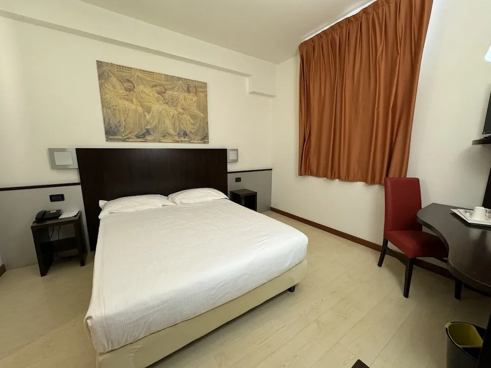 Euro Hotel - Chambres