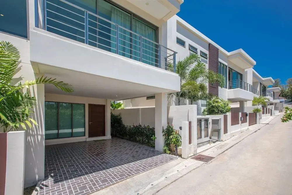 Laem Ka Residence by Tropiclook