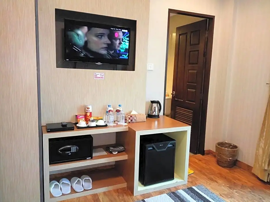 Hotel Kan Yeik Thar - Chambres