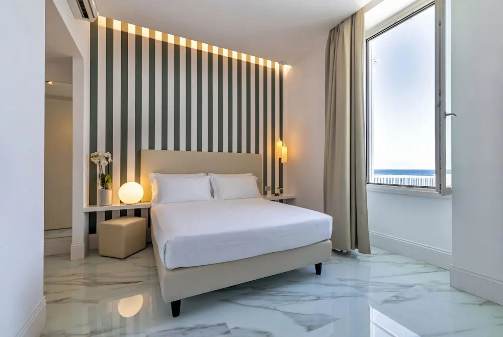 Comfort Double room with sea view (full double bed)