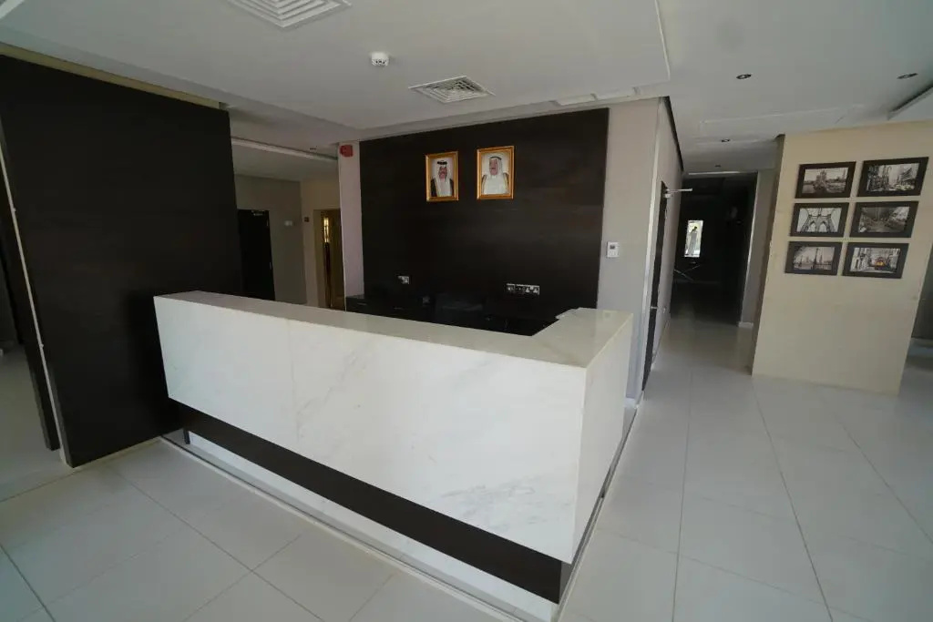 Lobby & Reception