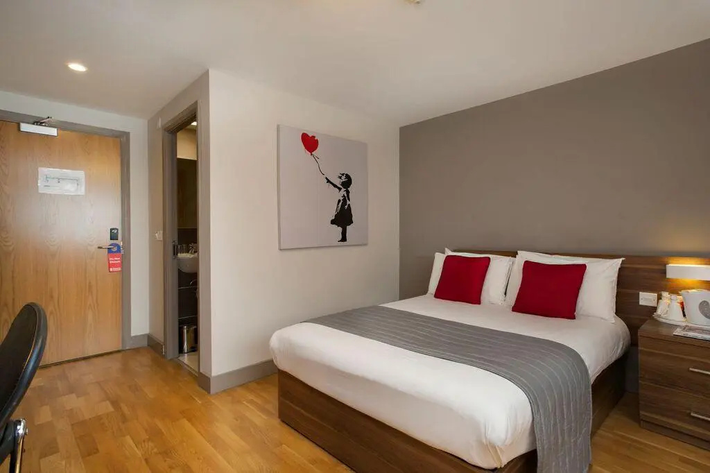 Superior room