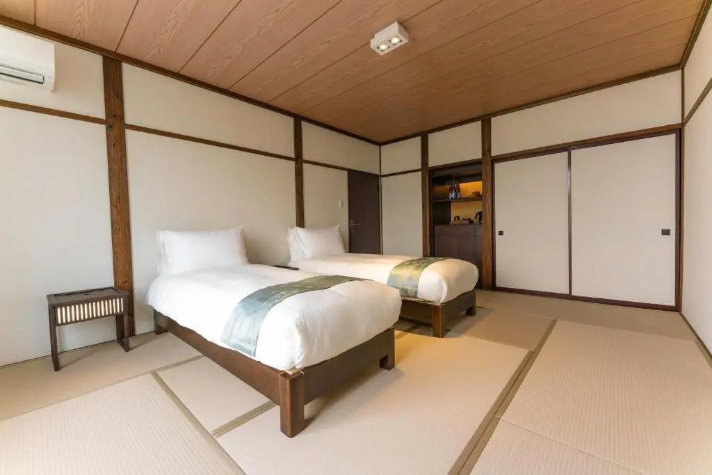 Standard Double room (twin beds)