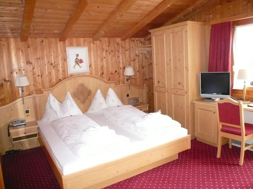 Economy Double room full double bed