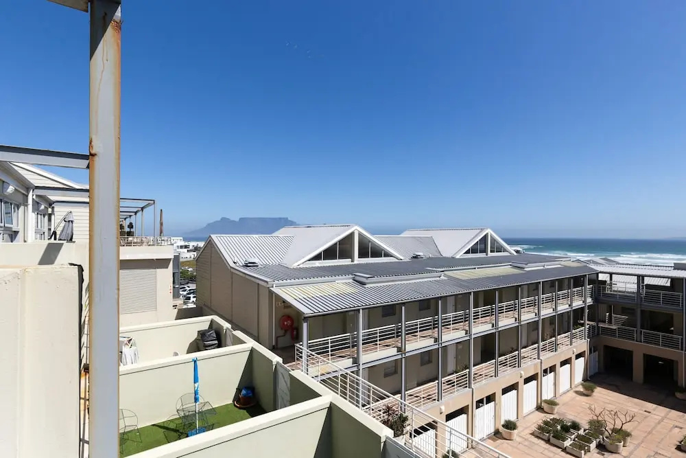 Seaside Village E21 by CTHA