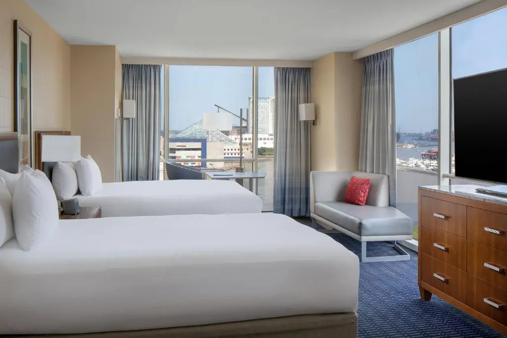 Hyatt Regency Baltimore Inner Harbor Room Type - Queen Room with Harbor View