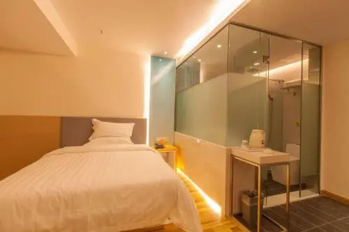 7 Days Inn Yunfu Jinshan Bus Intercharge Branch