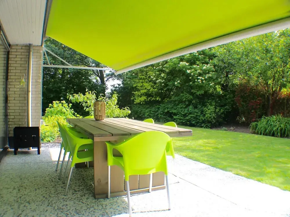 Bungalow Near Veerse Meer With Private Garden
