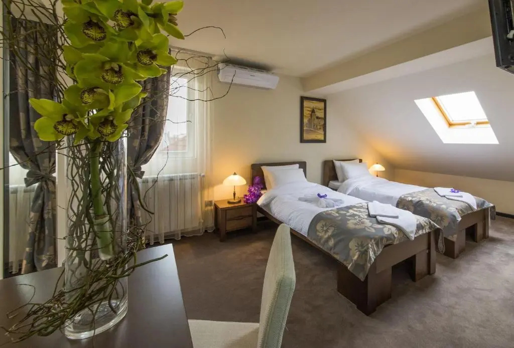 Central Lux Hotel Kragujevac - Chambres