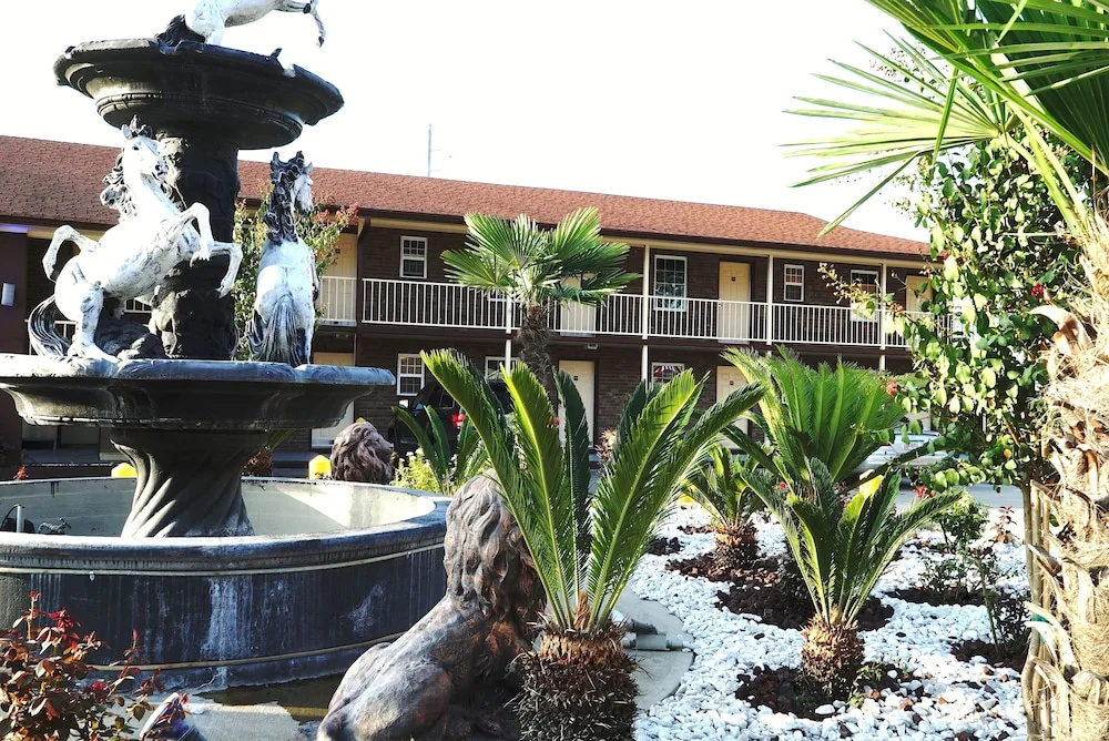 Americas Best Value Inn And Suites Savannah Garden City