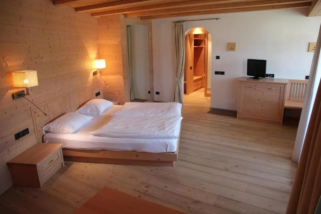 Standard Quadruple room with balcony