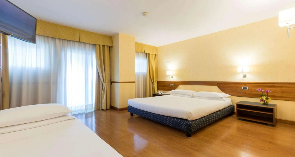 Hotel photo 30