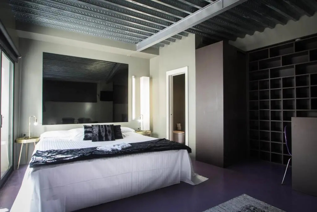 Superior Double room (full double bed)