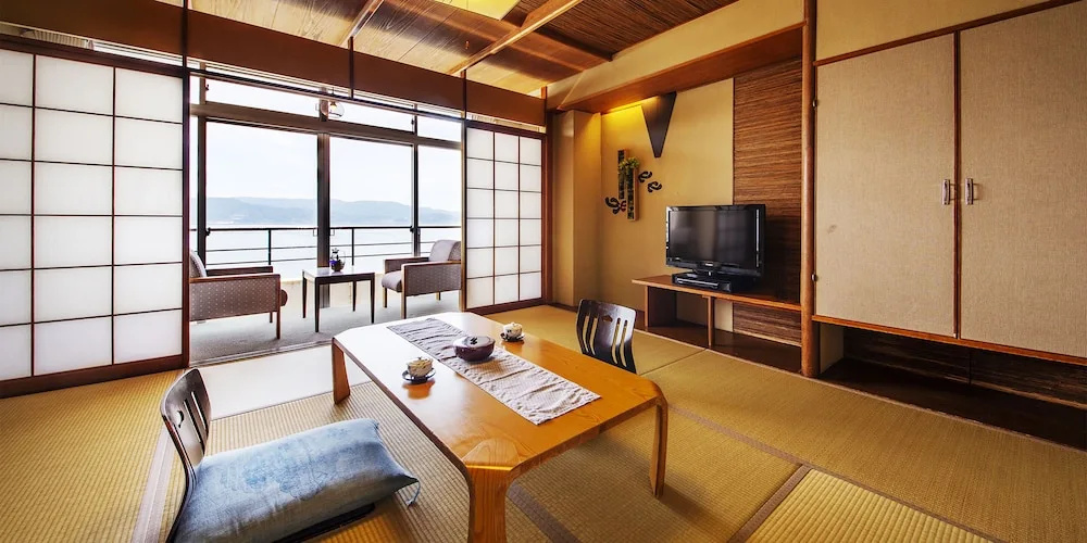 Standard room with ocean view