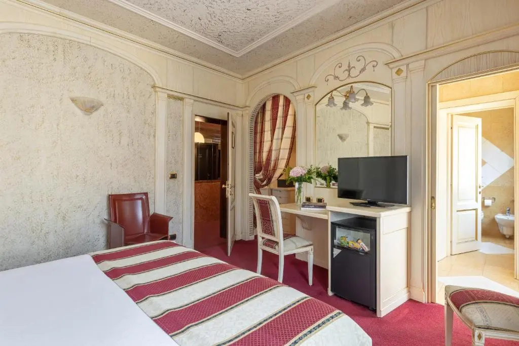 Colomba D'Oro Hotel - Chambres