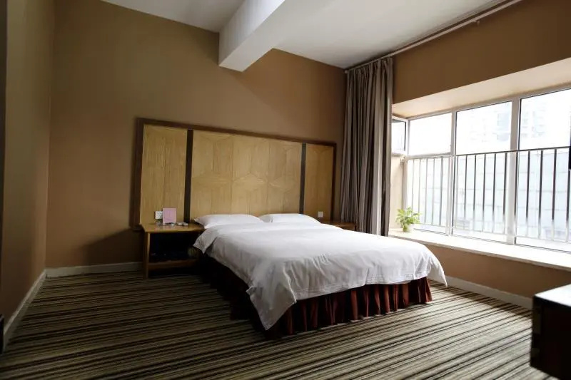 Economy Double room (full double bed)