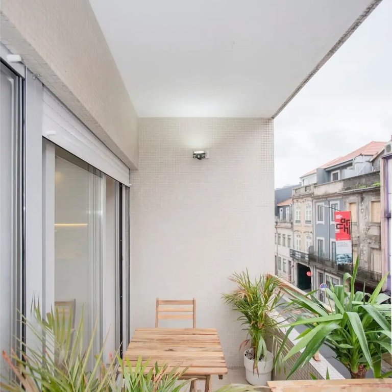 Liiiving in Porto - Modern Design Home