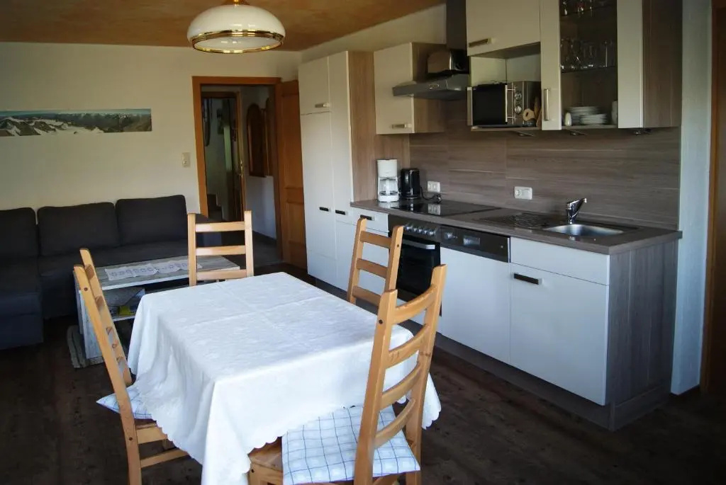 1 Bedroom Apartment with balcony