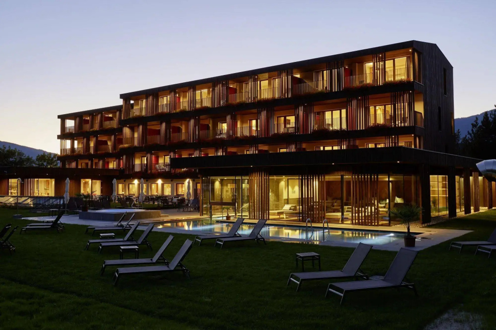 Hotel photo 12