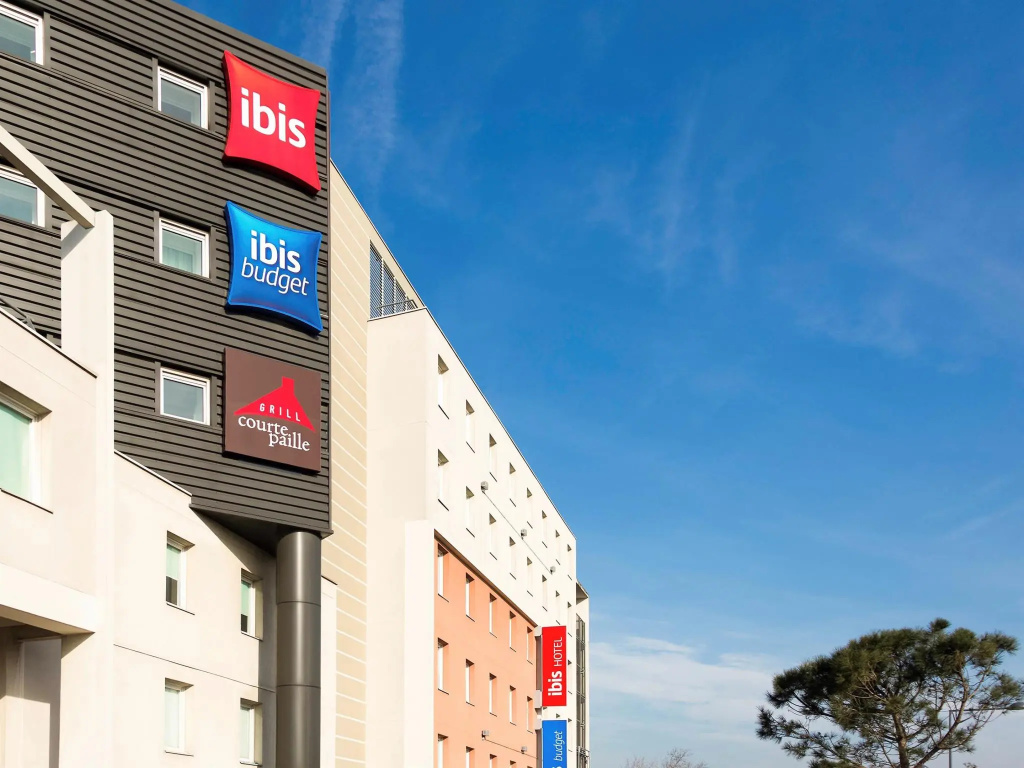 Hôtel ibis Orly Chevilly Tram 7 — фото