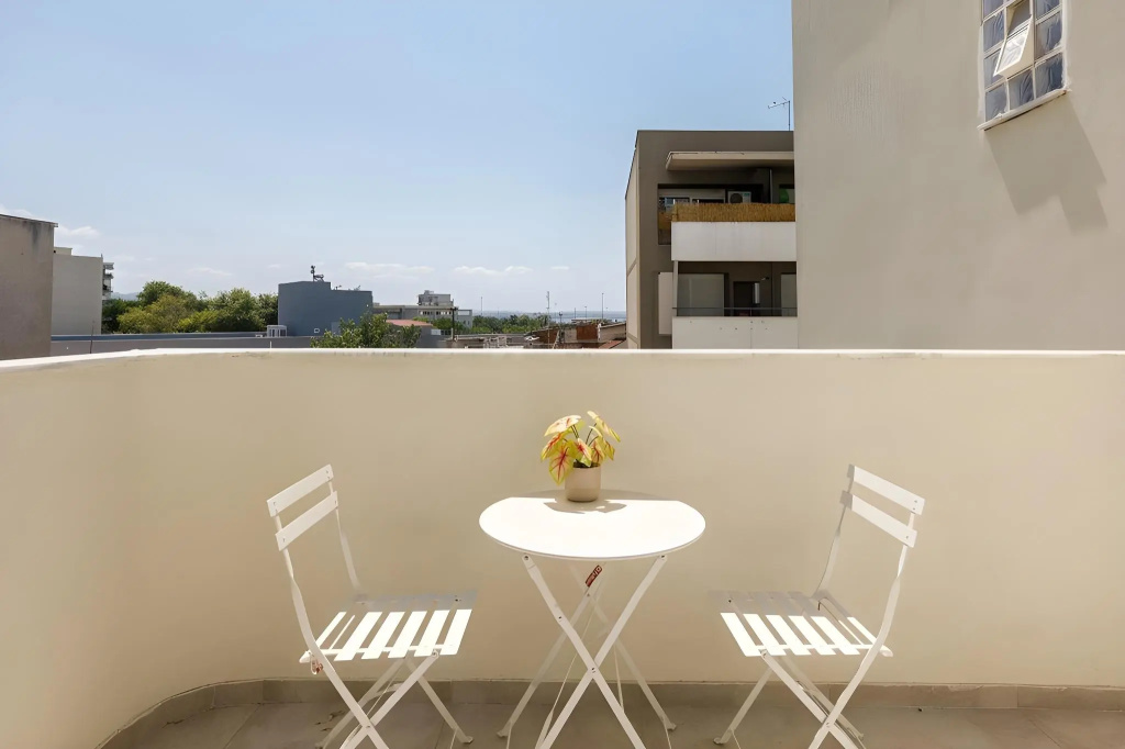 Soho Residence by halu!