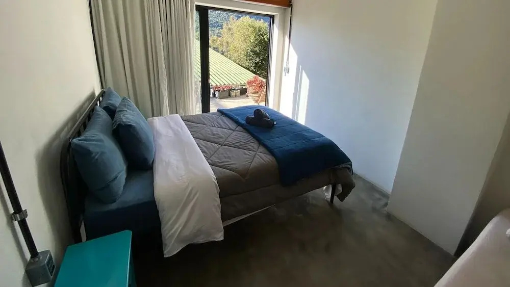 Suite with mountain view