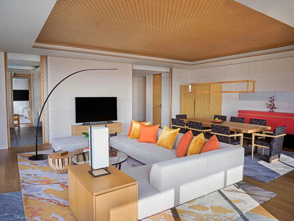 2 Bedrooms Suite