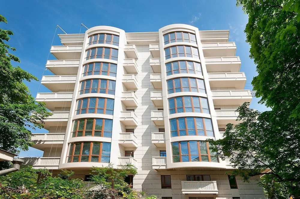 3 Bedroom Apartment Leon Muk4B